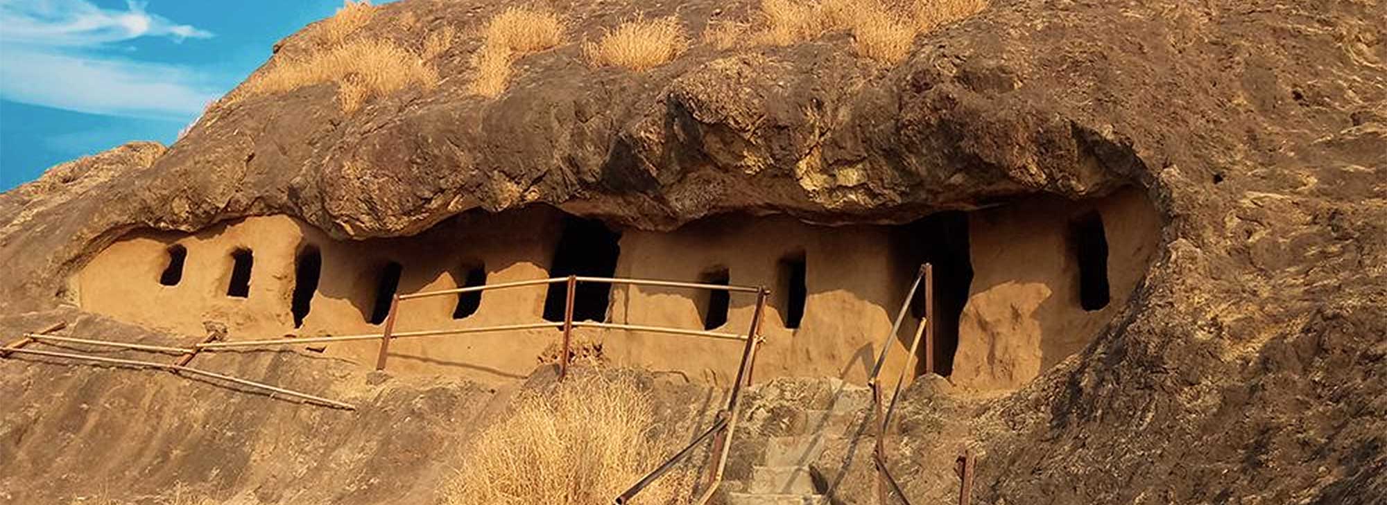 Kadia Dungar Buddhist Cave