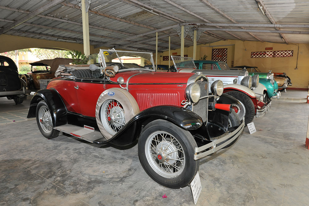 Auto World Vintage Car Museum