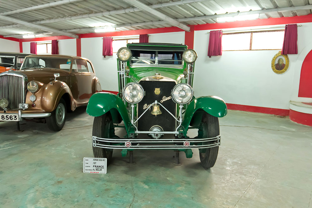 Auto World Vintage Car Museum