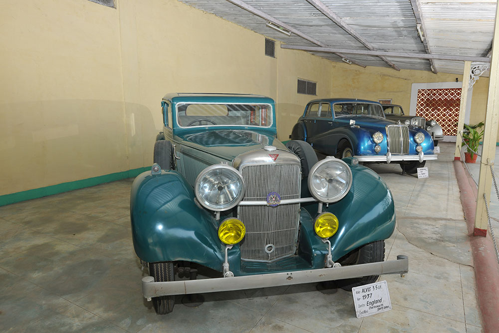 Auto World Vintage Car Museum
