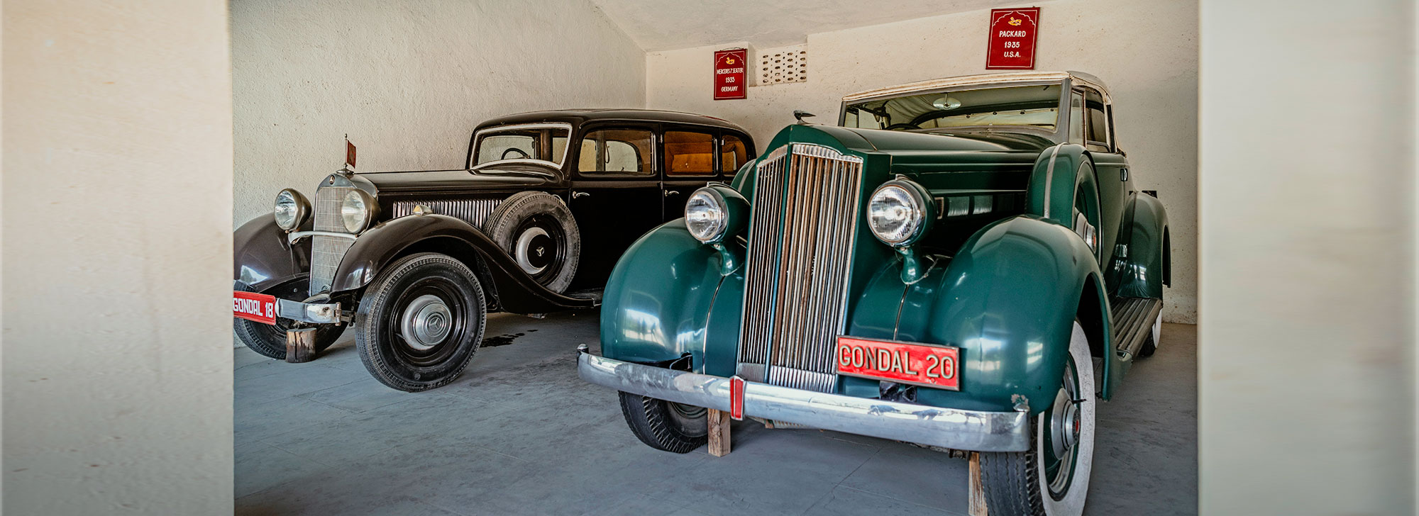 Royal Vintage Car Collection