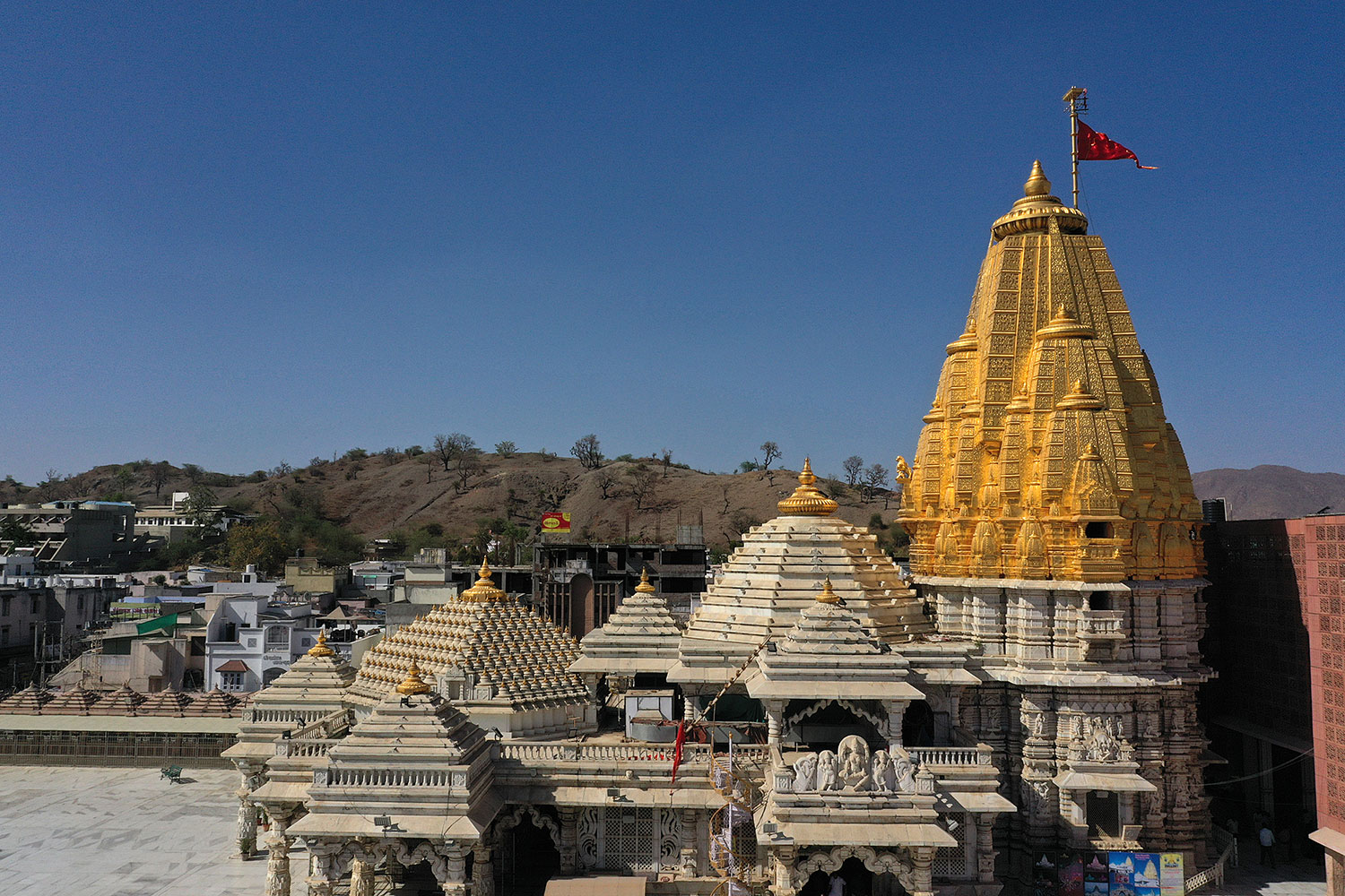 Aarti and darshan timings have been changed in Ambaji temple from the year of sitting to Labhabpancham